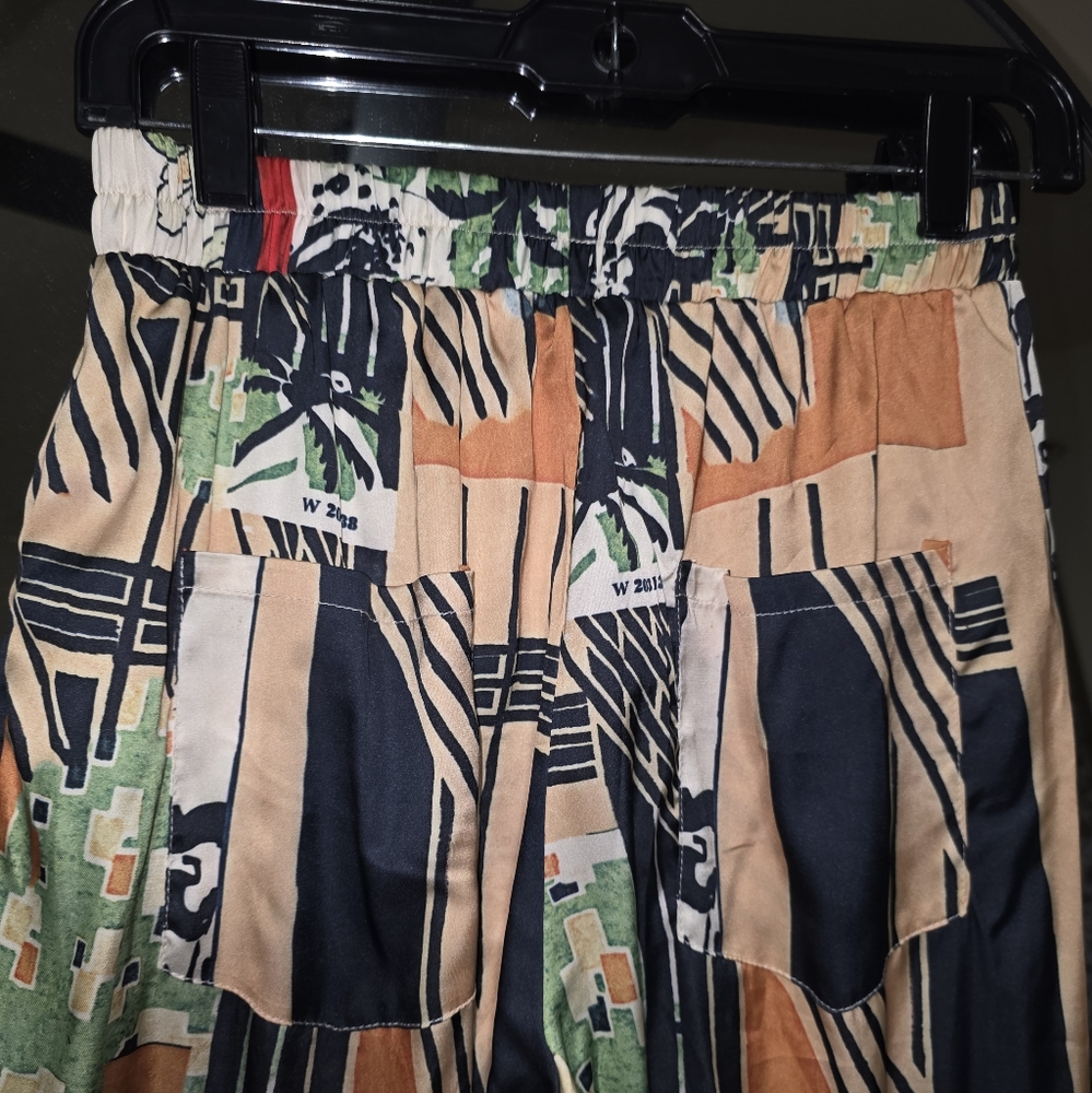 🎁NWT Micas Abstract Patchwork Wide Leg Trousers … - image 9
